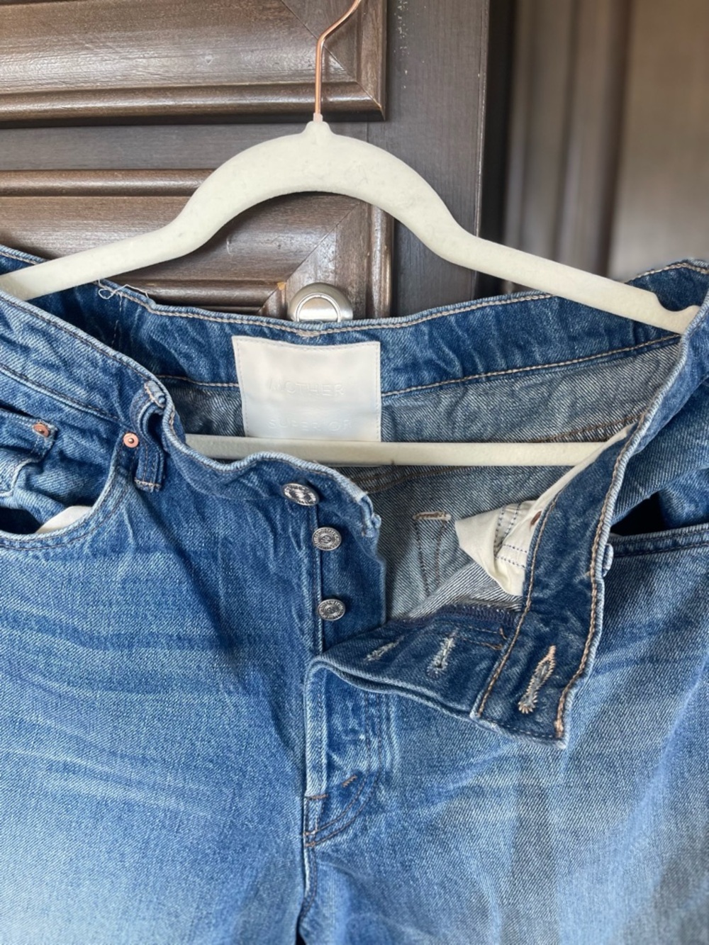 MOTHER Men’s Light Blue Relaxed Denim Jeans with Button-Fly